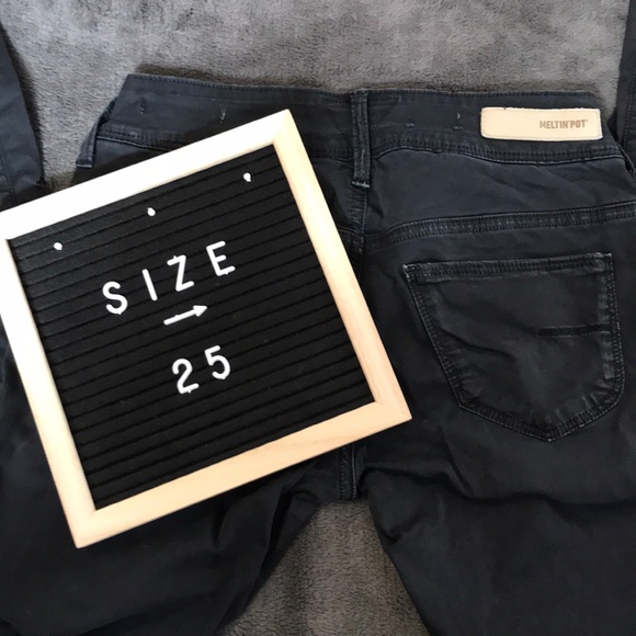 Meltin pot pants - Picture 3 of 3